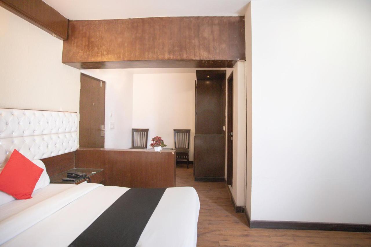 Hotel O Parktel Indirapuram المظهر الخارجي الصورة