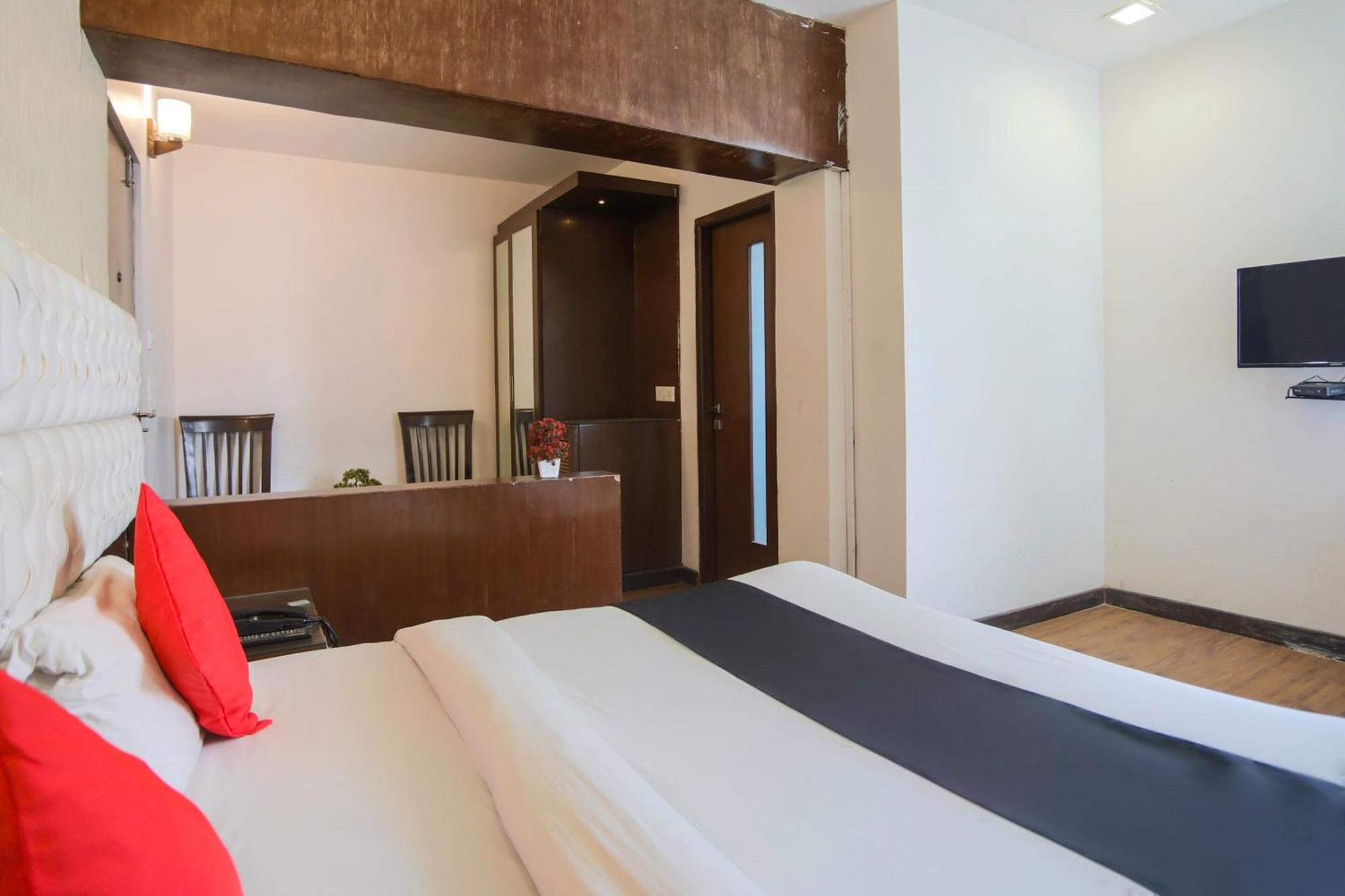 Hotel O Parktel Indirapuram المظهر الخارجي الصورة