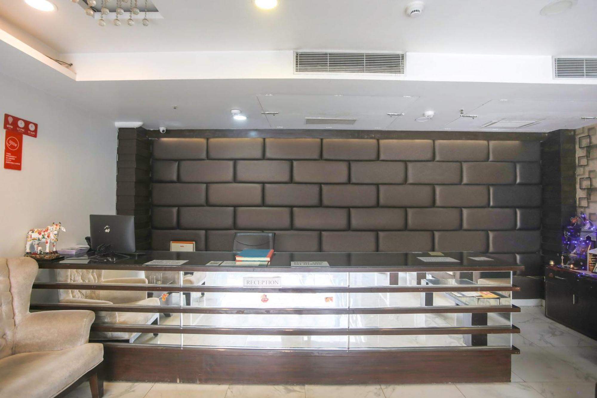 Hotel O Parktel Indirapuram المظهر الخارجي الصورة